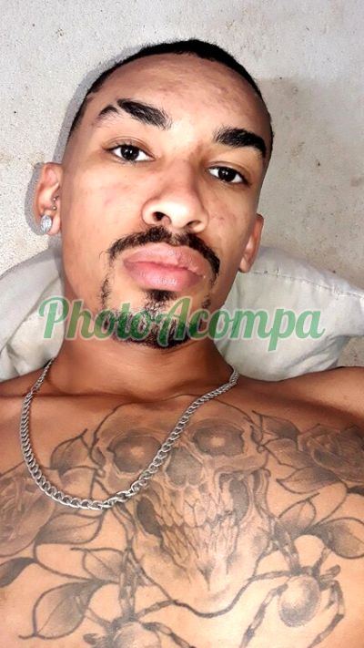 Bony, Garoto de programa no Centro (Curitiba)