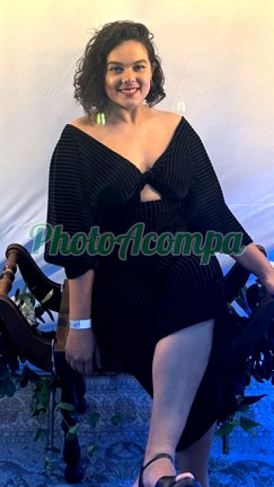 Júlia, mulher que faz massagens eróticas em Sorocaba