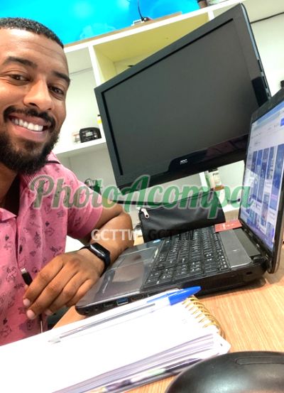 Cesar, garoto de programa na Zona Oeste (RJ)