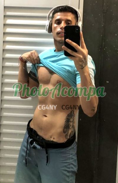 Iago Melo, garoto de programa no Centro (RJ)