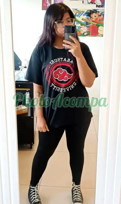 Vanessa, mulher que faz videochamadas e sexting