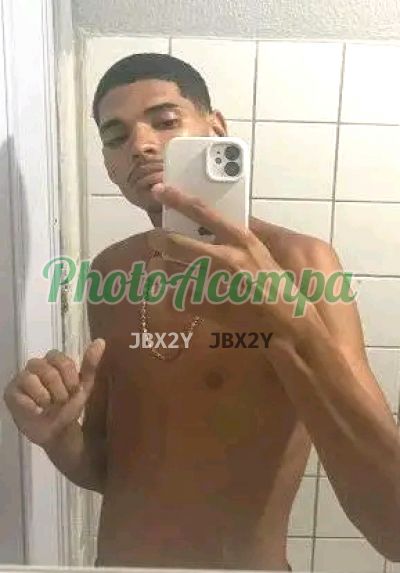 Vítor, garoto de programa em Nova Iguaçu