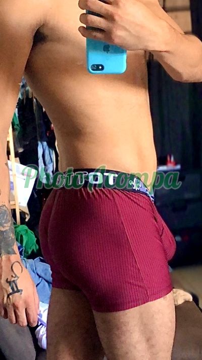Nick, Garoto de programa em São Paulo