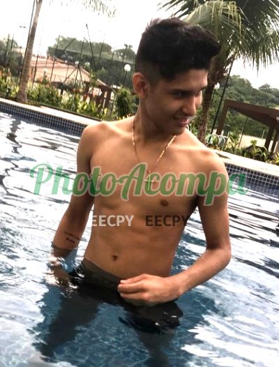 Maurício, garoto de programa em Manaus