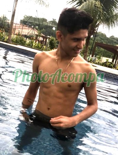 Maurício, garoto de programa em Manaus