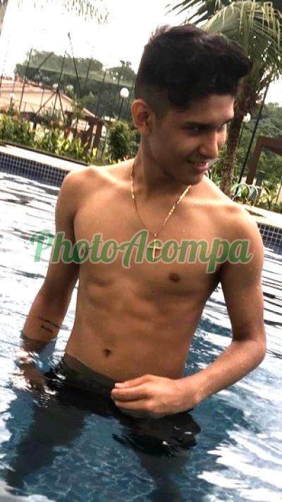 Maurício, garoto de programa em Manaus