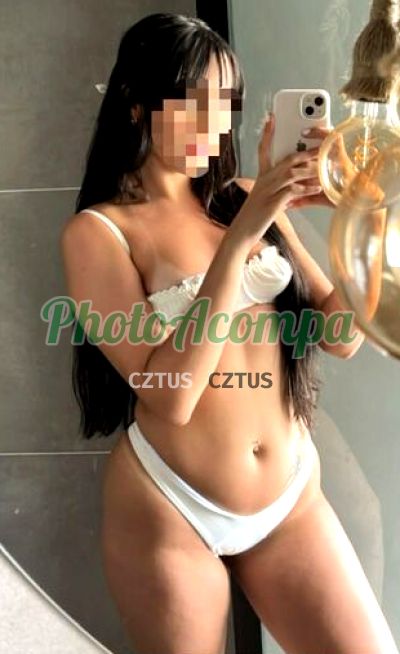 Nicole Rangel, mulher que faz videochamadas e sexting