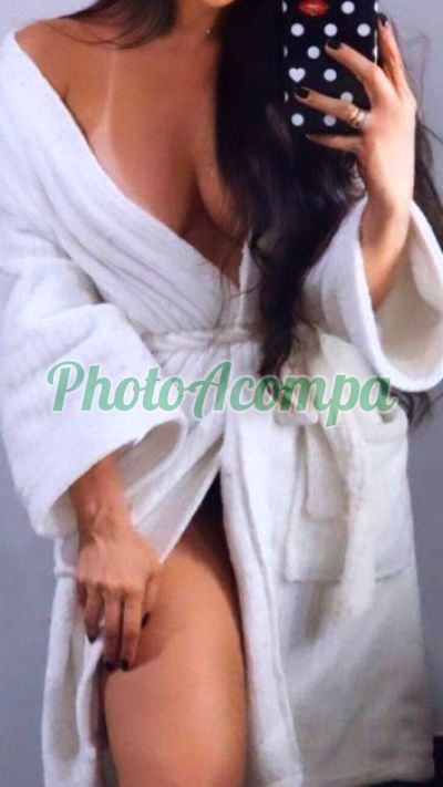 Sara, Mulher que faz massagens eróticas em Barueri