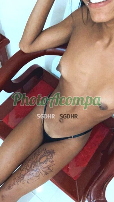 Kauany, travesti em Vila Velha