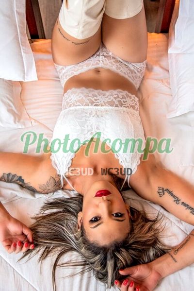 Violetta Campos, acompanhante em Andradas