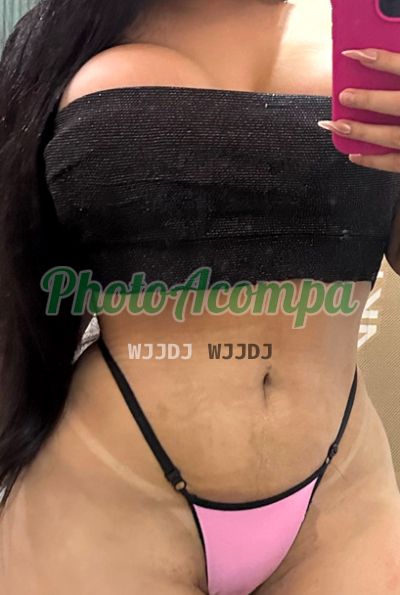 Luiza, mulher que faz videochamadas e sexting