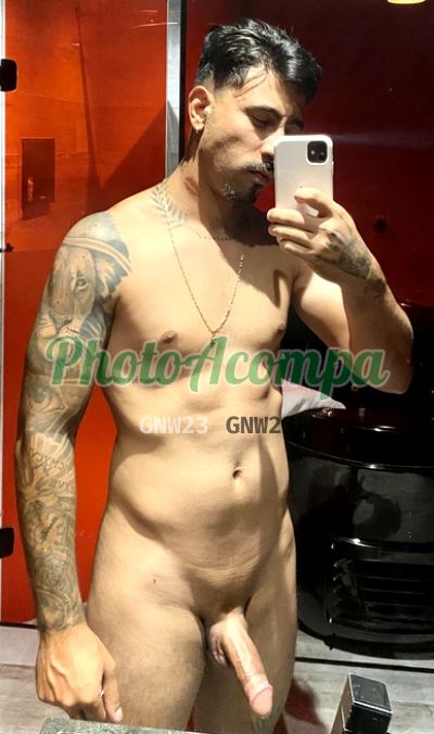 Ariel, garoto de programa em São Paulo