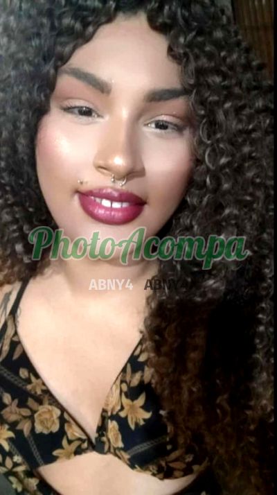 Melissa, travesti que faz massagens eróticas em Uberlândia