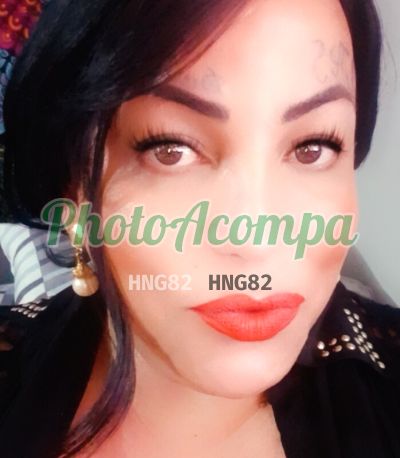 Letícia, travesti no Centro (RJ)