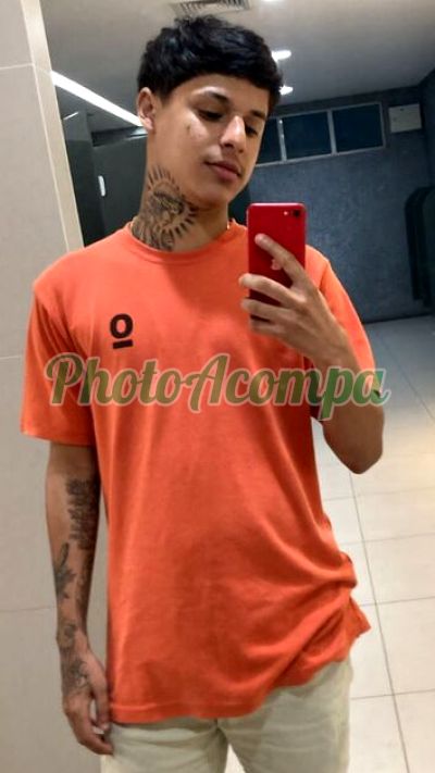Vítor, garoto de programa em Campinas