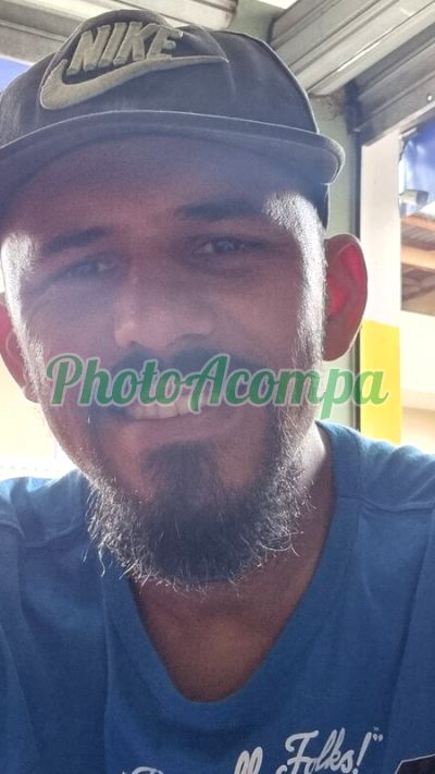 Júnior, garoto de programa no Centro (SP)
