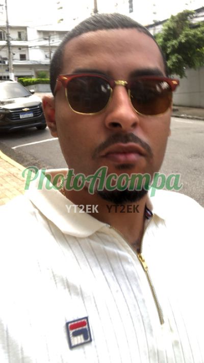 Robertson, garoto de programa em São Paulo