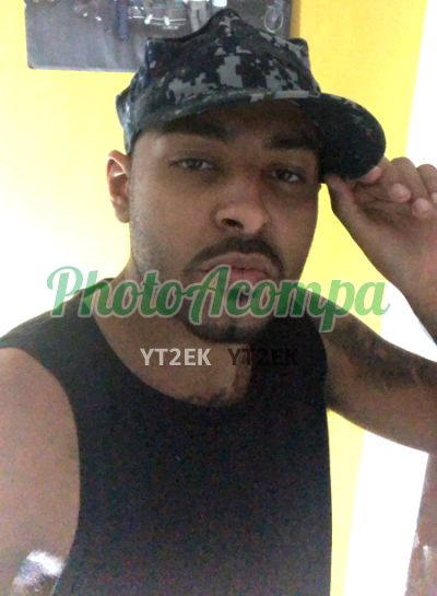 Robertson, garoto de programa em São Paulo