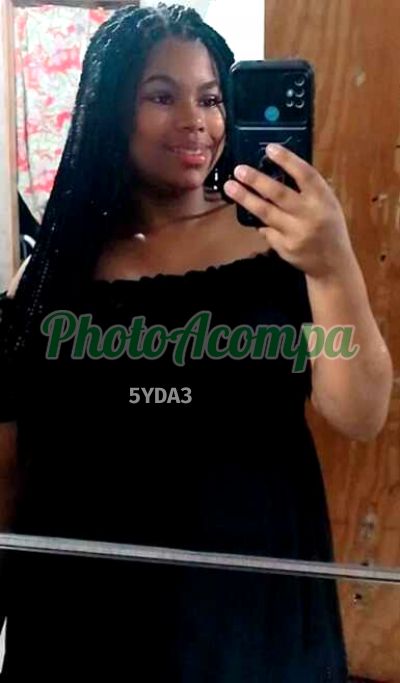 Andressa, mulher que faz videochamadas e sexting