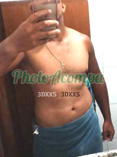 Júnior, garoto de programa em Santos