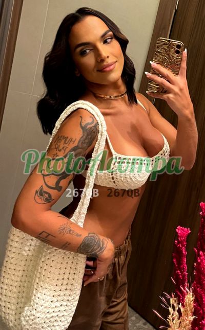 Luma Rios, travesti no Centro (RJ)