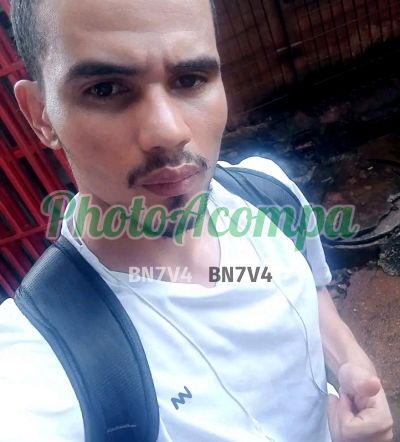 Cid Junior, garoto de programa em Brasília