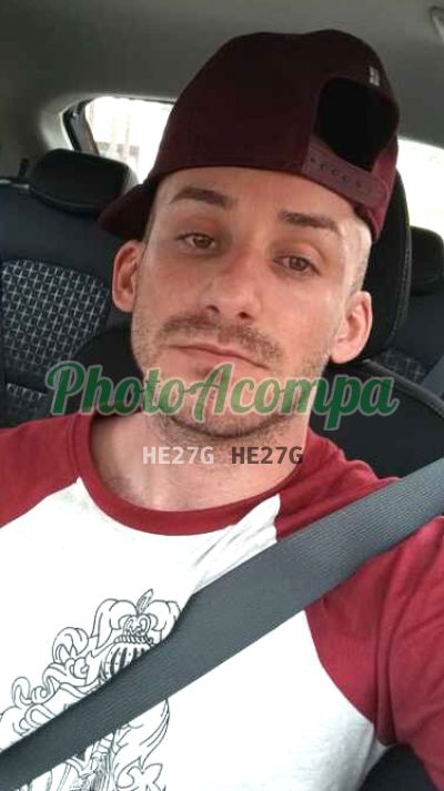 Victor, garoto de programa em Goiânia