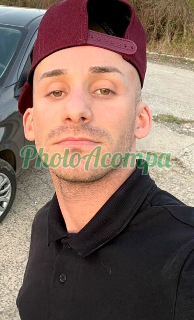 Victor, garoto de programa em Goiânia