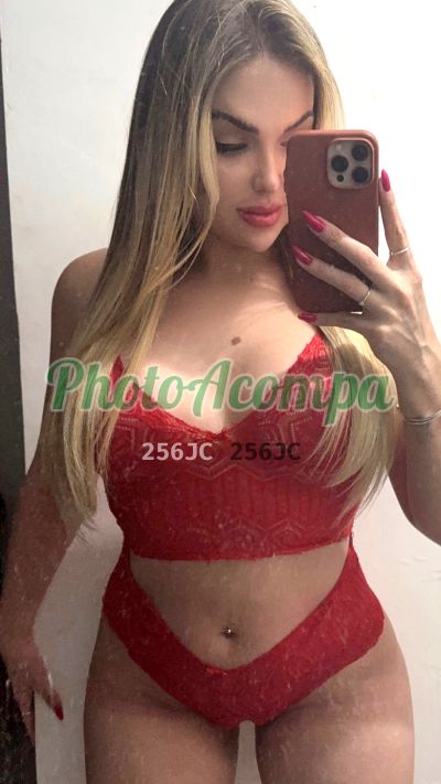Kyara, travesti em Tatuapé (SP)