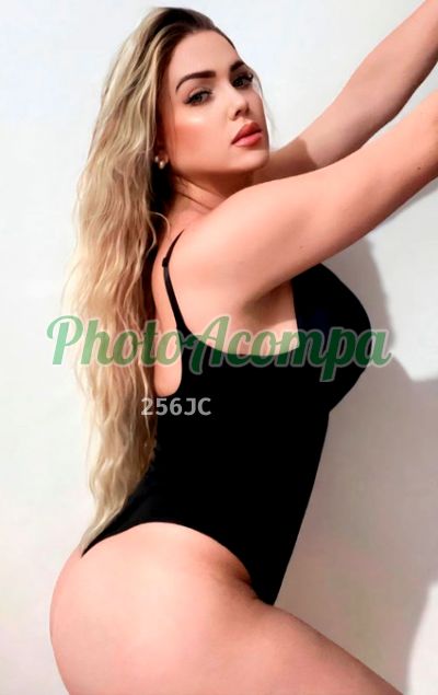 Kyara, travesti em Tatuapé (SP)