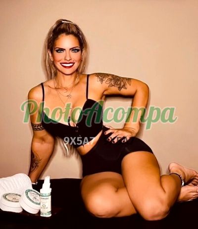 Gaya, mulher que faz massagens eróticas no Rio de Janeiro