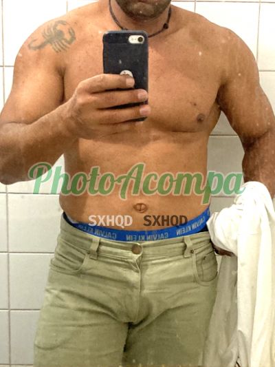Cesar, garoto de programa em São Paulo