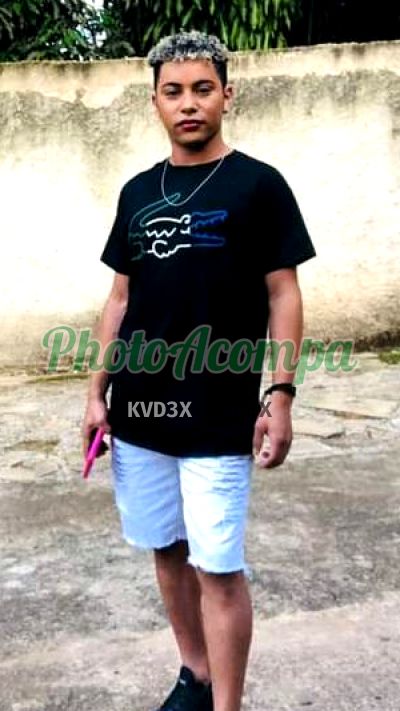 Artur, garoto de programa em Cristalina