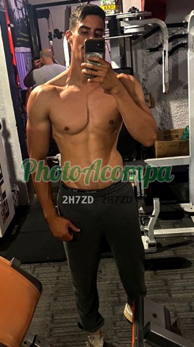 Júlio, garoto de programa em São Paulo