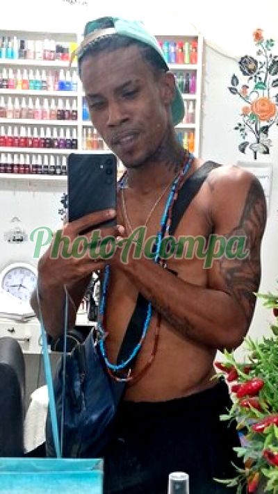 Negro Sacra, Garoto de programa no Rio de Janeiro