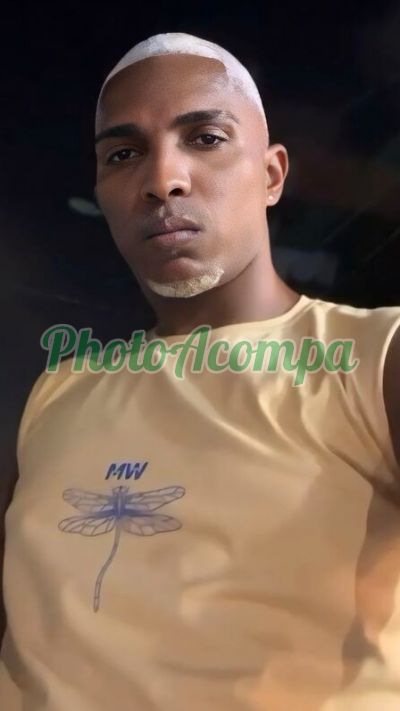 Wellington Santos, garoto de programa em São João de Meriti