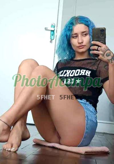 Morgana, mulher que faz videochamadas e sexting