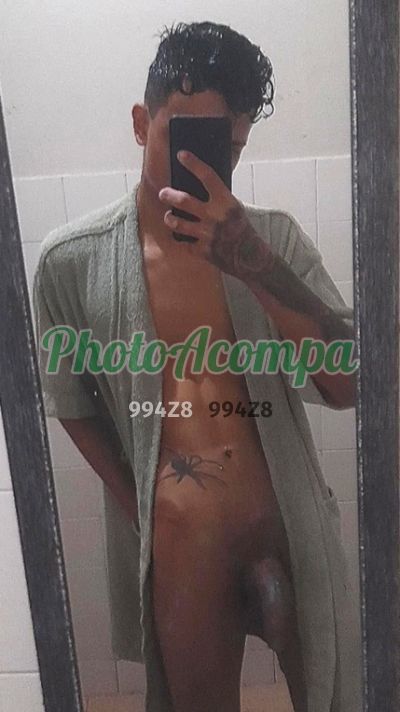 Adriano, garoto de programa em São Paulo