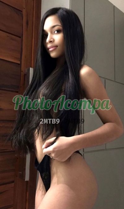 Nicoly Silva, garota de programa em São Sebastião