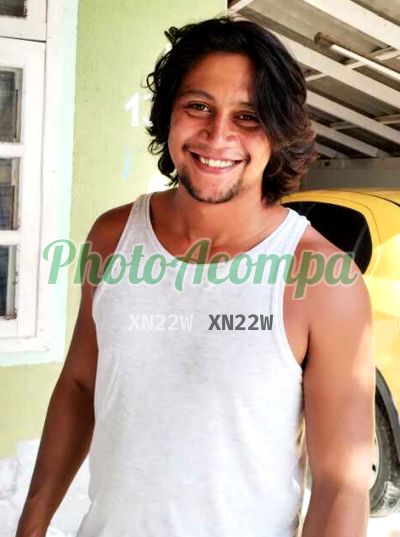 Júnior, garoto de programa em Penha