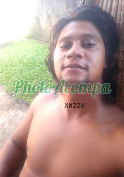 Júnior, garoto de programa em Penha