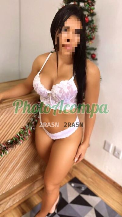 Júlia Campos, acompanhante em Campinas