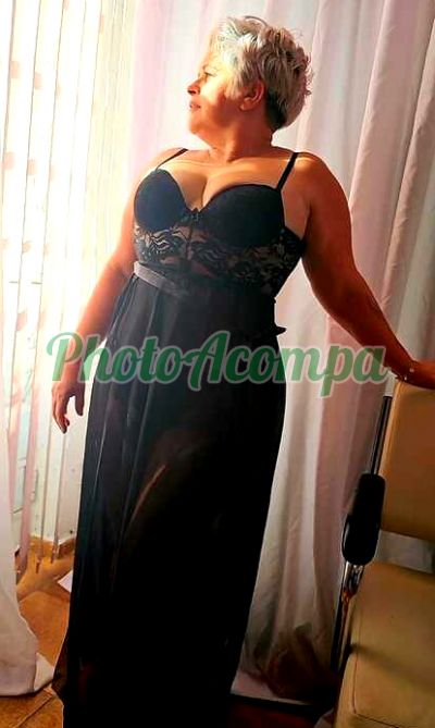 Laura, mulher que faz massagens eróticas em Jundiaí