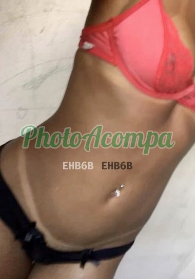 Thamiris, massagista em Copacabana (RJ)