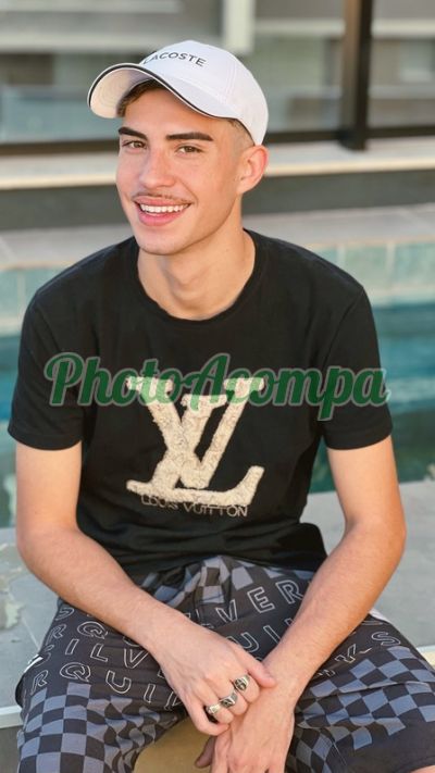 Victor, garoto de programa em São Paulo