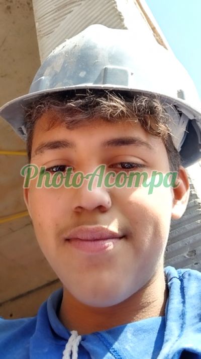 Vihg, garoto de programa em Suzano