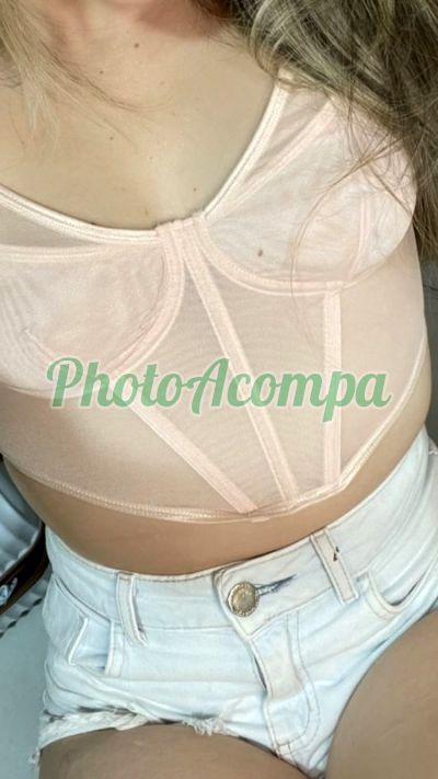 Manuela, Acompanhante em Natal