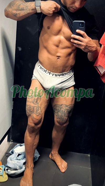 Natán, garoto de programa em Recife