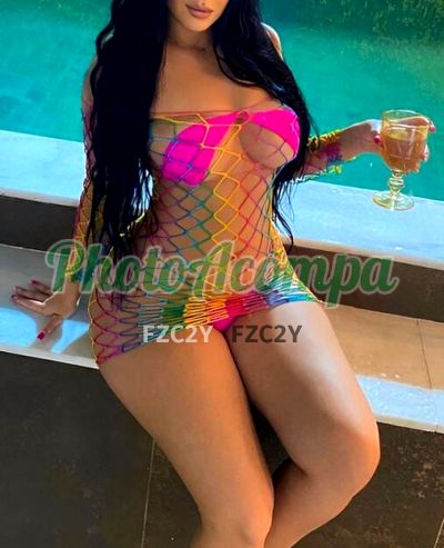 Gabrielly Oliveira foto 2