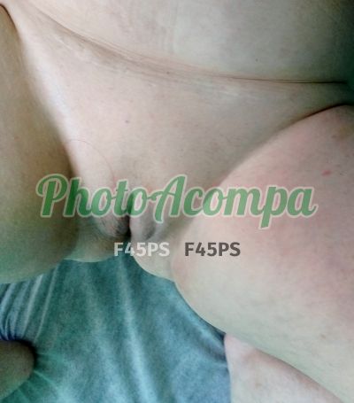 Roberta, mulher que faz massagens eróticas em Curitiba
